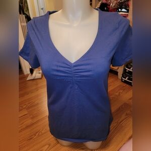 NEW NWOT Torrid Plus Size Women's V-Neck Blue Top Sz 2 (18/20)